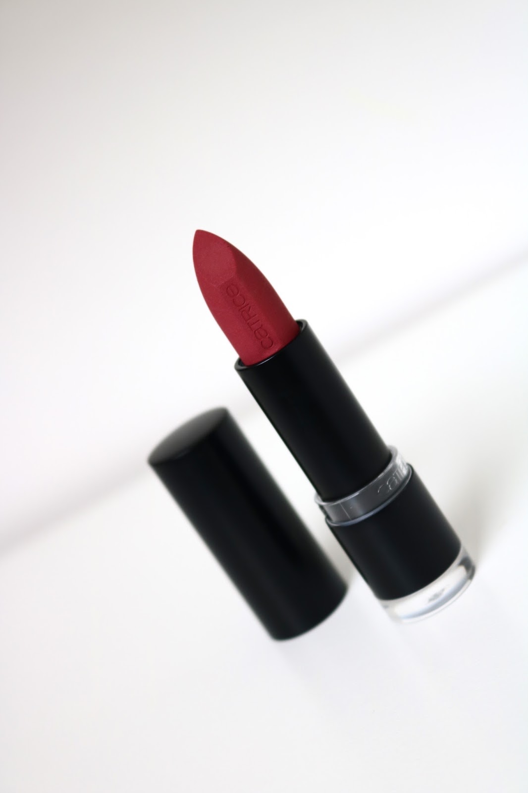 Review | Catrice Ultimate Matte lipstick 020.