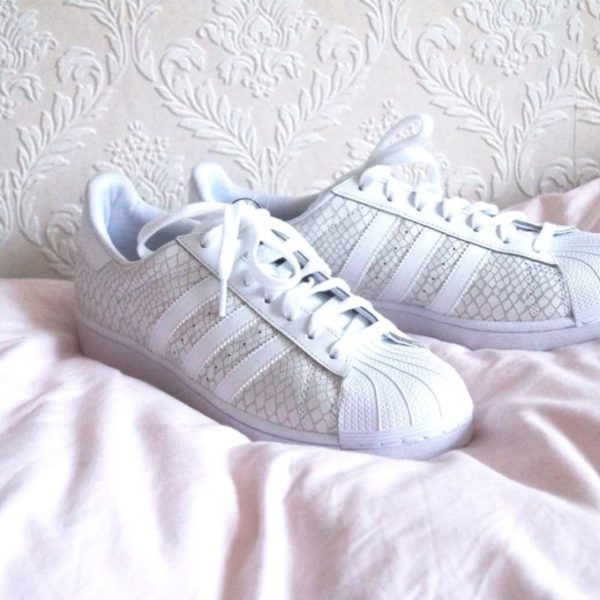New in | Adidas sneakers!