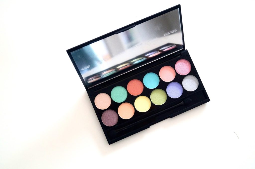 Review | Sleek whimsical wonderland limited edition eyeshadow palette.