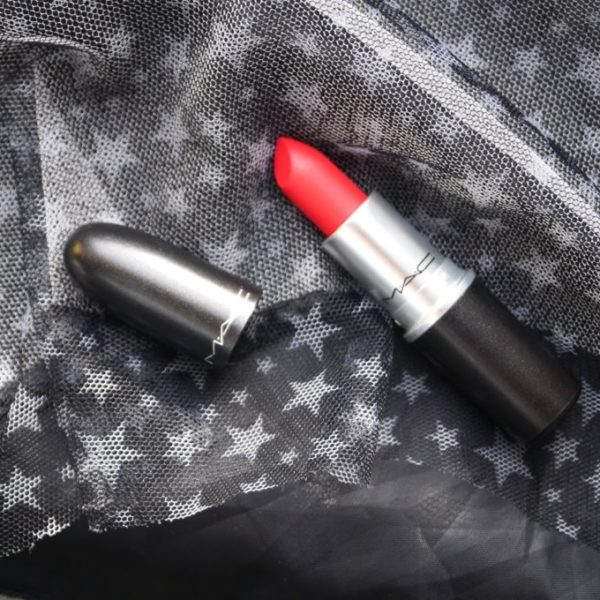 Review | Mac relentlessly red