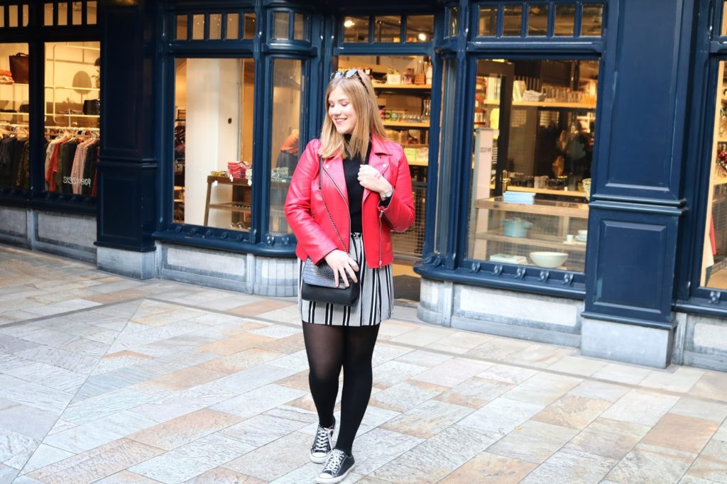 Musthave: The RED jacket!